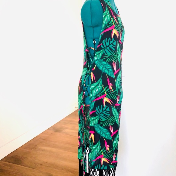 Dolce Vita Swim Cover Up, Size M, macrame detail - Picture 7 of 7